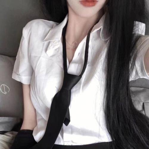 杜平专员:爱玛的十字架